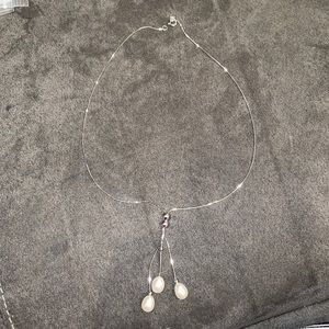 Gorgeous pearl dropping necklace 😍